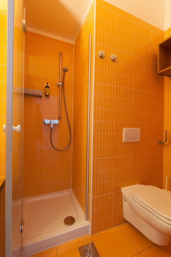 Julija&Robert'S Riverview Apartments And Rooms Ljubljana Exterior photo