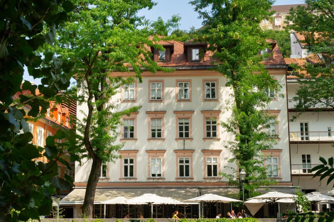 Julija&Robert'S Riverview Apartments And Rooms Ljubljana Exterior photo